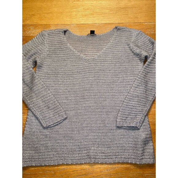 H&M Womens Grey Knit Sweater Size Medium - Picture 1 of 3